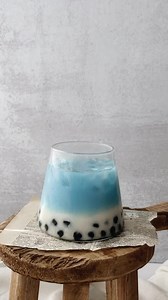 1.1M views · 10K reactions | make a butterfly pea milk tea with me  #homecafe #milktea #boba #bubbletea #butterflypea | Between Spoonfuls | Facebook