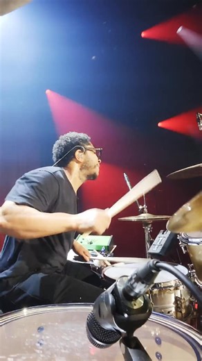 This segment of Zildjian On The Road is all about Lemar Carter and this incredible drum solo. Watch the full performance on our YouTube channel: https://youtu.be/VMOB_rjIapE?si=LZDGfSaH6gHCe9Q9 | Zildjian Company