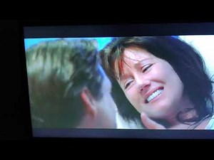 Independence Day (1996) : The President's Wife Dies
