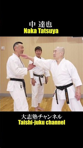 How Anyone Can Master the Unblockable Hand Blade