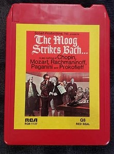 Hans Wurman - The Moog Strikes Bach...