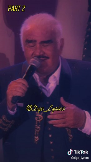 Vicente Fernandez - Volver Volver (Live Performance)