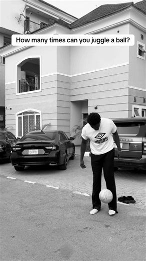 How to Juggle a Soccer Ball: Tips and Tricks