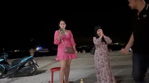 Arabian beautiful Girl freelancers at beach road Pattaya Thailand #pattaya #bangkok #thailand #freelancers | Travel with me