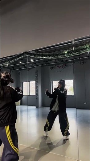 Effortless Sweet Hip-Hop Dance Moves Explained