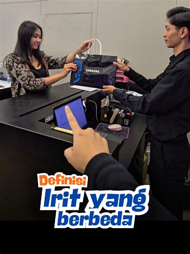 definisi irit yang berbeda! gapapa ga si sesekali self reward ? apalagi di samsung MHI beli HP udah free antigores 2 tahun dan free case 😍, belum lagi promo device, promo bank, promo credit, banyak banget bonusnya! claim banyak promo dan bonus sekarang di Samsung MHI terdekat dan jangan sampai keabisan!🤑 tag temen kamu yang hobi belanja ya🛍 #Samsung #SamsungMHI