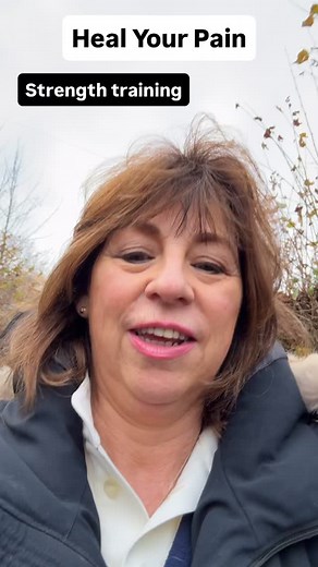 Why Strength Training Matters as We Age ✨ As a posture & alignment specialist, I’m all about helping your body move well and feel supported. But good movement needs a strong foundation literally. That’s why I’m collaborating with a fantastic PT instructor to bring you a mini-series of three 10-minute strength sessions: *Upper Body *Mid-Body/Core *Lower Body Just like we need a balanced diet of foods, we also need a balanced diet of movement mobility, alignment, strength, balance, and recovery. A