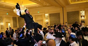 Utah's first traditional Hasidic wedding a story of love, tradition and symbolism ( video)