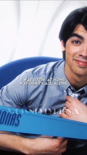 Jonas Brothers Theme Song: Live to Party Lyrics