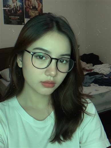 Estetika Nostalgia: Edit Foto Kamar Tidur Era 2000-an