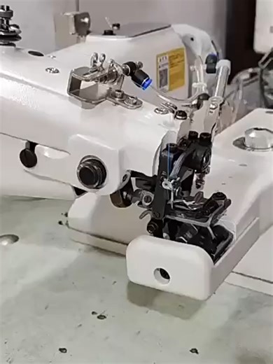industrial blindstitch machine#máquina de dobladillo ciego industrial#machine à couture invisible industrielle#industrielle Blindstichmaschine#産業用暗縫いミシン#macchina per cuciture invisibili industriale#máquina de ponto invisível industrial#промышленная машина для невидимых швов#산업용 암봉틀#industriële blindstikmachine#