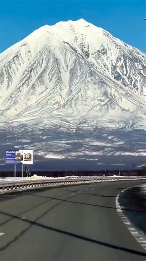Rising above the Pacific Ring of Fire, Koryaksky Volcano is far from dormant. This active stratovolcano on Russia’s Kamchatka Peninsula has a long eruptive history, from ancient lava flows to explosive eruptions in 1890, 1926, and 1956–57, which produced pyroclastic flows and lahars. After decades of quiet, it reawakened in 2008, sending ash up to 6,000 m into the atmosphere. Its proximity to Petropavlovsk-Kamchatsky makes Koryaksky one of the region’s most closely monitored volcanoes. #Koryaksk