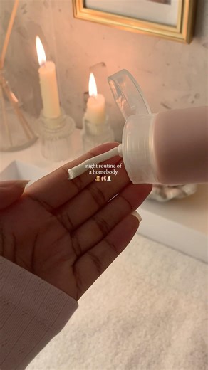 PINK night routine 🕯️🩰🍨 #pinkpinkpink #aesthetic #nighttimeskincareroutine