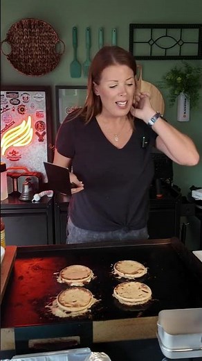 Easy Upside Down Pizza on Blackstone Griddle | Quick Weeknight Meal | Camping Recipe | Snack Idea