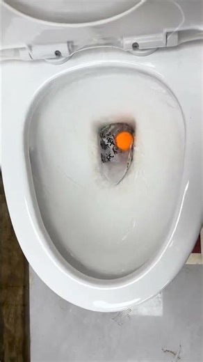 This Flush Flow Is Surprisingly Mesmerizing 🌀💧