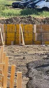 1.4M views · 2.6K reactions | #memy #budowa #budowadomu #robota #bielbud | Bielbud | Facebook