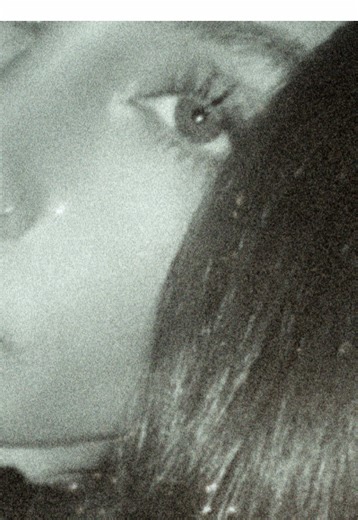 This sound is what flashbacks sound like when a song comes on that brings up a memory #flashback#flashbacksongs