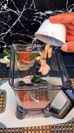 Roma tomato and garlic with peel
