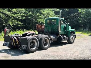 1987 Mack R686ST selling 7/30 at an Auction bid at www.usarose.com