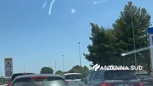 3K views · 14 reactions | MASSAFRA – Lunghe file e code chilometriche...