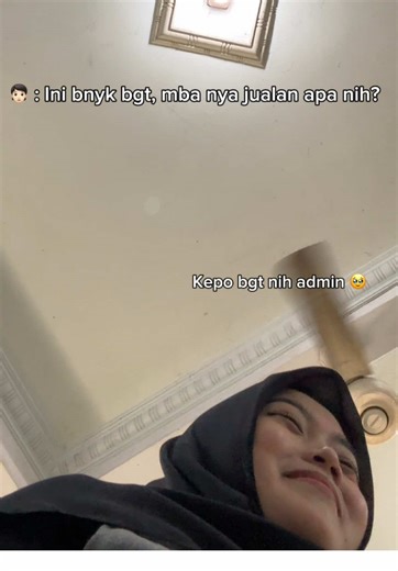 Malu Saat Ngevlog: Gen Z dan Jualan di Pekalongan