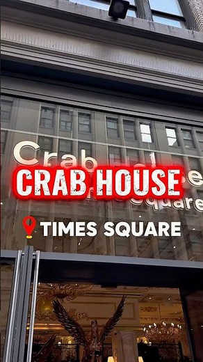 New Crabhoue just opened in Times Square 🦀 $168 gets you an all-you-can-eat premium seafood buffet!