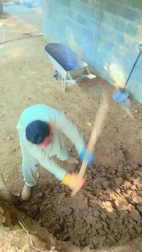 Manual Labor Techniques for Excavation Projects