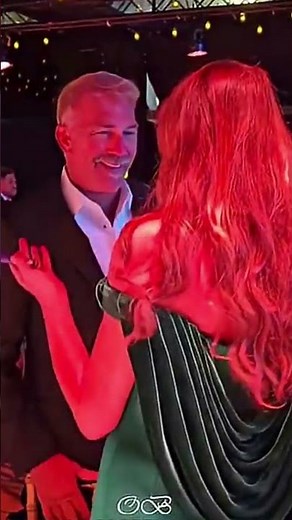 Kevin Costner Caught Charming a Beautiful Stranger in Green — New Romance 💚🔥