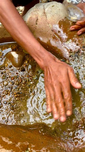 Gold prospecting | scary hole contains hundred pure natural gold | Anggi Ananda