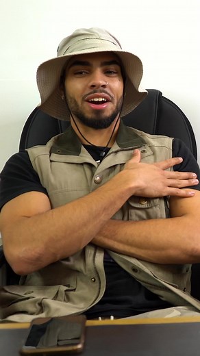 Episode 4 is now live, link in Bio 🎥 🚨Don’t forget to watch the Christmas special to see how to enter the giveaway 💵🚨 #podcasting #podcast #podcastclips #theweeklycheckin #youtube #youtubeshorts