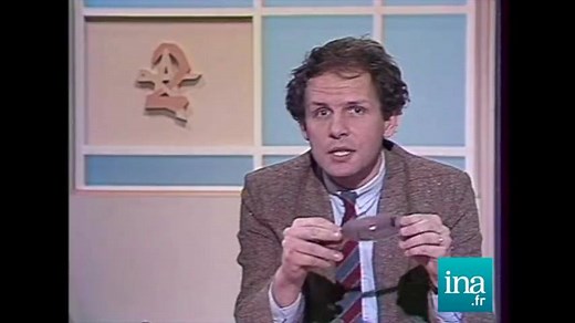 "Regardez bien ce disque, c'est en principe le disque de l'avenir" 1983 | INA