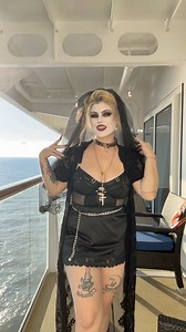 Another goth cruise outfit. What do you think? #goth #gothfit #gothgirl #ootd | Shaezilla