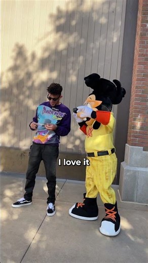 Interviewing Powerline Max Goof!