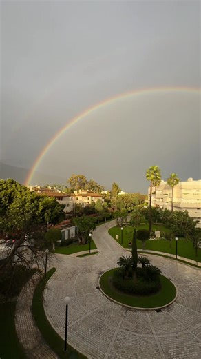 Otroooligt!! #regnbåge #pride #avelle