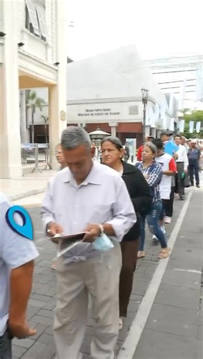 Así inicia la recaudación presencial del Impuesto Predial y la Contribución Especial de Mejoras 🏛️ Puedes pagar en el Palacio Municipal, Parque Samanes y la Terminal Terrestre. Recuerda que también puedes hacerlo en línea 💻📲, a través de la web del Municipio de Guayaquil: guayaquil.gob.ec o a través de los canales virtuales de las entidades financieras autorizadas. Cumple a tiempo y libérate de ese pendiente 💪✨ #AsiSeHaceGuayaquil La #CiudadDeTodos @aquilesalvarez | Televisión Digital Guerre