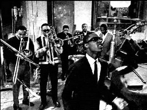 Stevie Wonder "Uptight (Everything's Alright)" Funk Brothers My Extended Version!