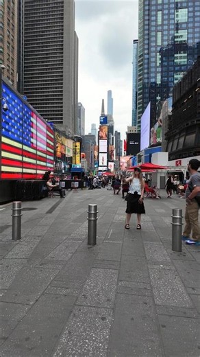 Walk in Times Square NYC🗽🇺🇸 POV Walk with DJI Osmo Pocket 3 #NYC #timessquare #manhattan #shorts