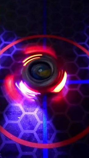 ULTIMATE SLASH V IN REAL LIFE! Ultimate Valkyrie Beyblade Mod! Beyblade Burst DB #Shorts