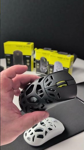 Hands on with the New Corsair Sabre v2 Pro Wireless and CF Mouse #ces2026 #corsair