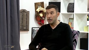 Sot mjafton 1 thirrje gruja mja bo policise, nuk tvesin po t’marrin si me kan zall me kamion direkt e nstacion😂 | Stupcat