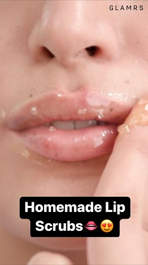 125K views · 893 reactions | Pout perfect lips with these easy scrubs!! | Glamrs | Facebook
