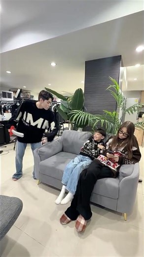 弟がズルすぎる…やり返そうと思ったら…😱