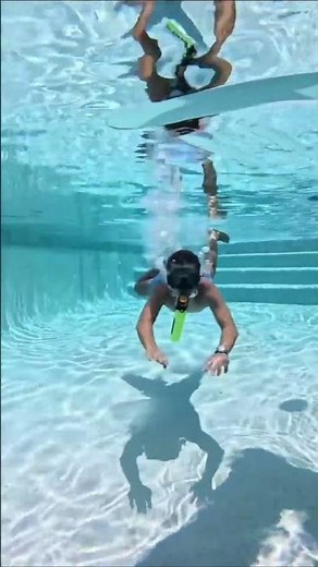 SMACO Mini Scuba Tank Lets You Breathe Underwater for 10 Minutes!