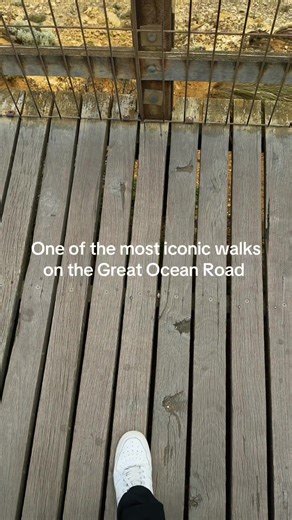 Wait until the view at the end 🥹 If you’re planning your Great Ocean Road trip, here are some tips to make it easy: • Wear comfy shoes - the walks are worth it • Bring a jacket- it can be windy near the cliffs • Charge your phone/camera - you’ll want photos at every stop • And of course: book with explore Australia Tours! We handle transport, timing & the best stops! #fyp #tiktokaustralia #12apostles #greatoceanroad #visitvictoria