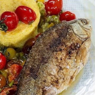 Fried Crucian Carp with Cherry Tomato Side