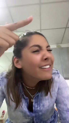 Estrés y Relaciones: Reflexiones de Alejandra Mieles