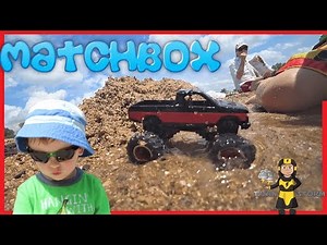 let's Play Matchbox Super Chargers Monster Trucks Beach Fun 1980's Monster Trucks!