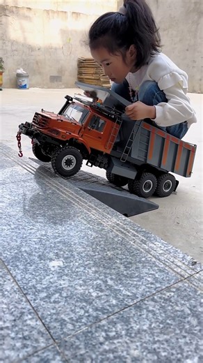 160K views · 1.6K reactions | RC construction machines in action | RC Trails | Facebook