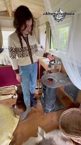 922K views · 13K reactions | Her Gorgeous DIY Tiny House | Alternativehouse | Facebook