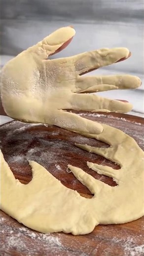 How to make donuts diffrently - foodiebeats tiktok trend - fun for kids - short video